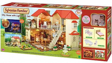 Sylvanian Families         2748  3 