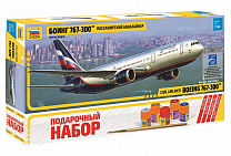 Звезда Самолет Боинг 767-300 Подарочный набор с клеем и красками Сборная модель 7005ПН с 10 лет